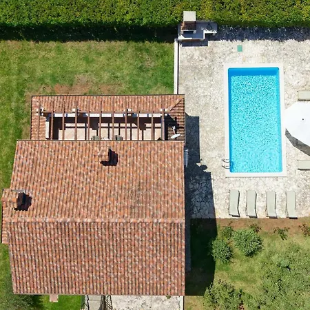 Villa Dorotea By Rent Istria *